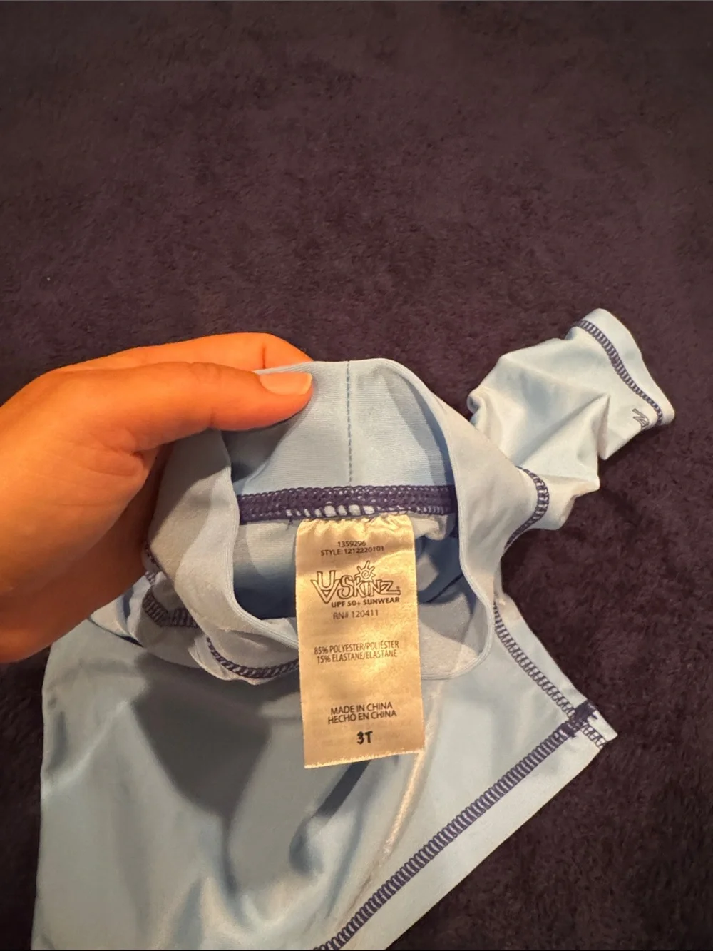 Uv Skinz light blue